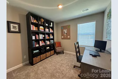 3738 Memorial Parkway, Charlotte, NC 28217 - Photo 19