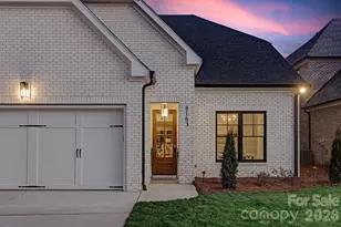 8163 Fairview Rd, Charlotte, NC 28226 - Photo 3