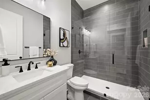 8163 Fairview Rd, Charlotte, NC 28226 - Photo 9