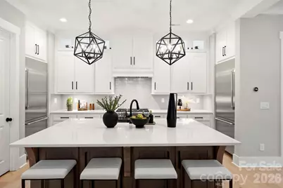 8163 Fairview Road, Charlotte, NC 28226 - Photo 15