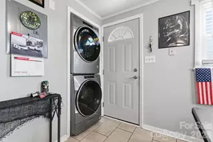 736 E 11th St, Newton, NC 28658 - Photo 23