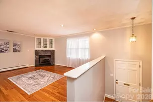 1063 4th Ave Dr NW, Hickory, NC 28601 - Photo 3