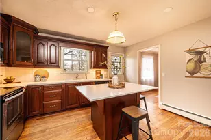 1063 4th Ave Dr NW, Hickory, NC 28601 - Photo 15