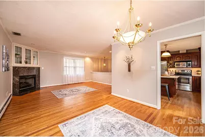 1063 4th Avenue Drive NW, Hickory, NC 28601 - Photo 7