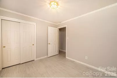 1063 4th Avenue Drive NW, Hickory, NC 28601 - Photo 33