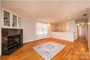 1063 4th Ave Dr NW, Hickory, NC 28601 - Photo 5