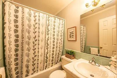 1063 4th Avenue Drive NW, Hickory, NC 28601 - Photo 23