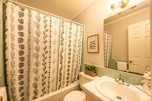 1063 4th Ave Dr NW, Hickory, NC 28601 - Photo 23