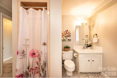 1063 4th Avenue Drive NW, Hickory, NC 28601 - Photo 31