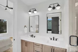 142 Mattoon St, Charlotte, NC 28216 - Photo 37