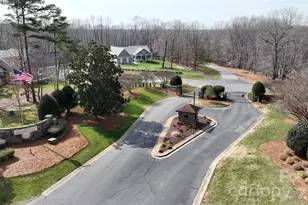 163 High Lake Dr, Statesville, NC 28677 - Photo 9