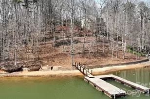 163 High Lake Dr, Statesville, NC 28677 - Photo 1