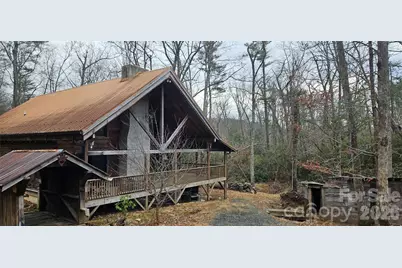 1694 Humpback Mountain Road, Spruce Pine, NC 28777 - Photo 9