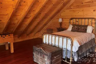 1694 Humpback Mountain Rd, Spruce Pine, NC 28777 - Photo 3