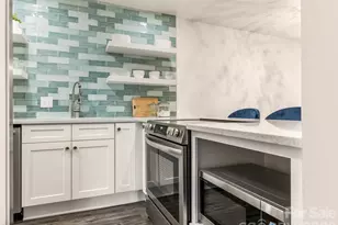 1612 Sharon Rd W, Charlotte, NC 28210 - Photo 7