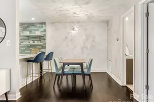 1612 Sharon Rd W, Charlotte, NC 28210 - Photo 5