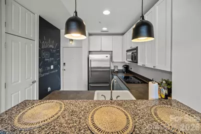 710 W Trade Street, Charlotte, NC 28202 - Photo 7