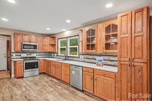 3361 47th Ave Pl NE, Hickory, NC 28601 - Photo 7