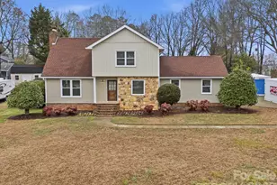 107 Friendfield Dr, Fort Mill, SC 29715 - Photo 1