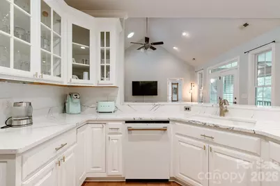 110 Mandy Lane, Tryon, NC 28782 - Photo 15