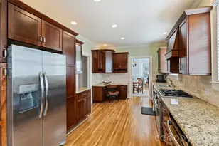 1912 Dilworth Rd E, Charlotte, NC 28203 - Photo 11