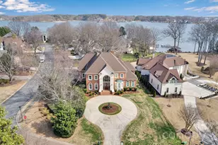 18326 Bowsprit Pointe Rd, Cornelius, NC 28031 - Photo 45