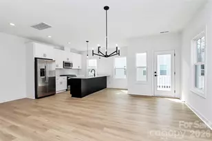 3820 Odom Wy, Charlotte, NC 28208 - Photo 17