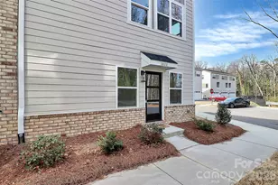 3820 Odom Wy, Charlotte, NC 28208 - Photo 3