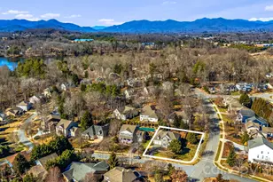 257 Fennel Dun Cir, Candler, NC 28715 - Photo 5