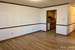 1732 Lenora Cir, Lincolnton, NC 28092 - Photo 3