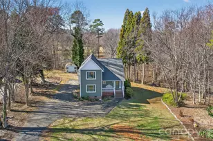 1665 Sherwood Ct, Sherrills Ford, NC 28673 - Photo 5
