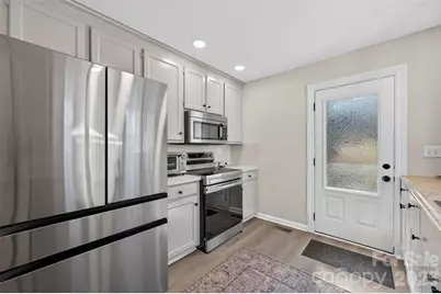 1665 Sherwood Court, Sherrills Ford, NC 28673 - Photo 15