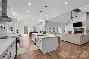 15200 August Ln, Charlotte, NC 28227 - Photo 11