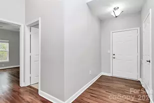 12368 Copper Mountain Blvd, Charlotte, NC 28277 - Photo 5