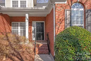 2141 Lord Proprietor Ln, Waxhaw, NC 28173 - Photo 3