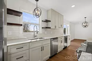 16808 Knoxwood Dr, Huntersville, NC 28078 - Photo 13