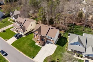 1644 Spandril Ln, Fort Mill, SC 29708 - Photo 3