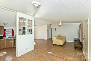 142 River Breeze Dr, Morganton, NC 28655 - Photo 5