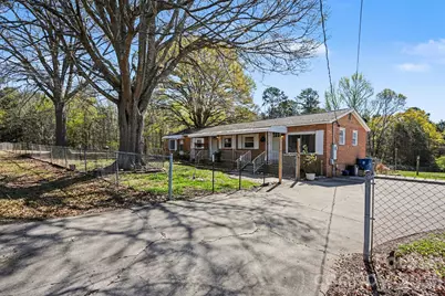 139 Blackburn Drive, Grover, NC 28073 - Photo 5