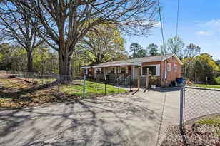 139 Blackburn Dr, Grover, NC 28073 - Photo 5