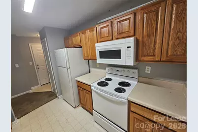 9811 Campus Walk Lane #L, Charlotte, NC 28262 - Photo 9