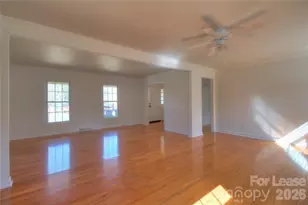 4306 Creemore Dr, Charlotte, NC 28213 - Photo 11