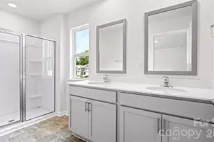 105 Lauren Ln, Hendersonville, NC 28792 - Photo 17