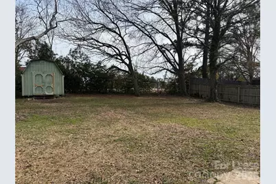 1422 Orvis Street, Charlotte, NC 28216 - Photo 27