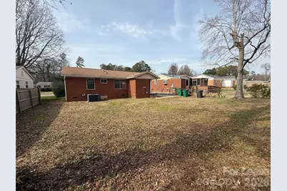 1422 Orvis Street, Charlotte, NC 28216 - Photo 29