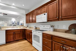 25 Coldwater Ln, Laurel Park, NC 28739 - Photo 11