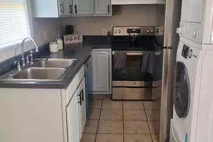 101 N Gregg St, Charlotte, NC 28216 - Photo 5