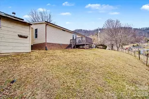 170 Styles Rd, Burnsville, NC 28714 - Photo 29