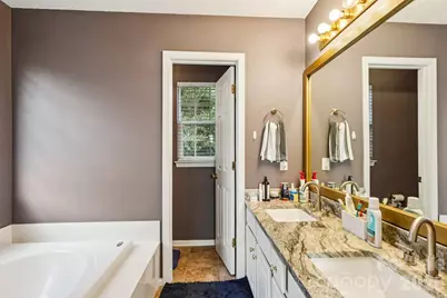 9533 Autumn Applause Drive, Charlotte, NC 28277 - Photo 31