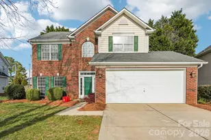 9533 Autumn Applause Dr, Charlotte, NC 28277 - Photo 5